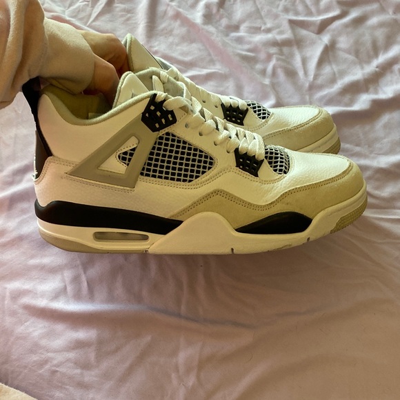 Jordan Men's White and Black Sneakers - Picture 4 of 11